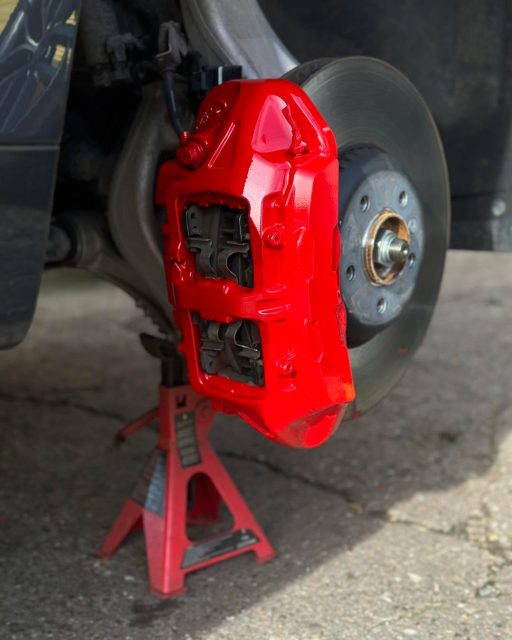 🔥 Range Rover Sport In Today for High Gloss Red Calipers 🔥

This Range Rover Sport came in today looking for that extra edge… and high gloss red calipers were the perfect choice.

The fresh red finish completely transforms the look — subtle from a distance, aggressive up close 👌

✔️ Professionally prepped
✔️ High temperature, durable coating
✔️ High gloss finish
✔️ Built to last

It’s amazing what a pop of colour behind the wheels can do to a vehicle like this.

Thinking of upgrading yours? Drop me a message and let’s get it booked in.

#RangeRoverSport #RedCalipers #BrakeCaliperPainting #CarDetailing #SteveCleenz #vehiclepreparationspecialist